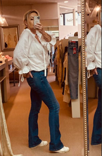 Load image into Gallery viewer, 1969 D-EBBEY Bootcut Jeans