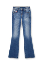 Load image into Gallery viewer, 1969 D-EBBEY Bootcut Jeans