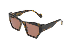 Load image into Gallery viewer, MAGENTA FROMAGE TORT