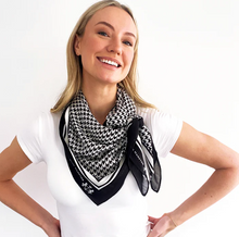 Load image into Gallery viewer, THE HUNTER Scarf