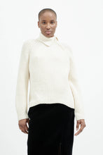 Load image into Gallery viewer, Ferry Chunky Knit