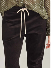 Load image into Gallery viewer, emily cord jogger pant