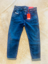 Load image into Gallery viewer, Diesel Red Label - D-Fayza (JOGG )Sweat jean  068DQ L.32 Blue  $ 639
