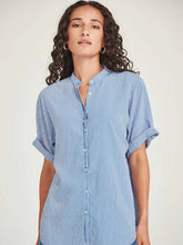 Load image into Gallery viewer, Flynn Stripe Shirt Blue/White
