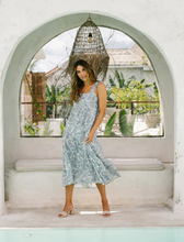 Load image into Gallery viewer, HUMIDITY VACAY ELYSIAN Dress
