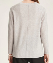 Load image into Gallery viewer, KARI CASHMERE V Sweater
