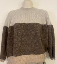 Load image into Gallery viewer, Two-Tone Sweater
