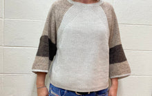 Load image into Gallery viewer, BELL SLEEVE KNIT Jumper
